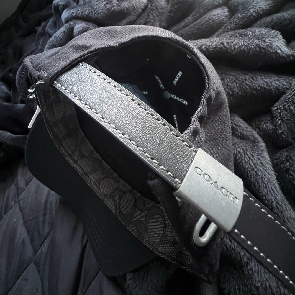 COACH Unisex Embroidered Logo Adjustable Strap Baseball Hat/Cap Black - NWT - Picture 6 of 6